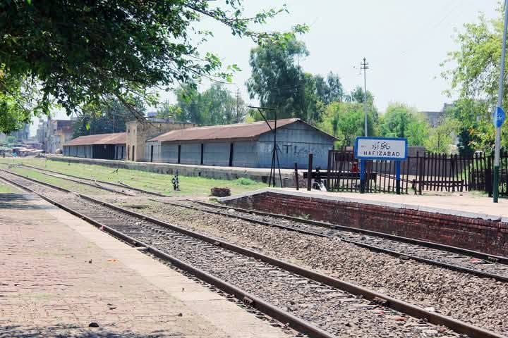 railway station